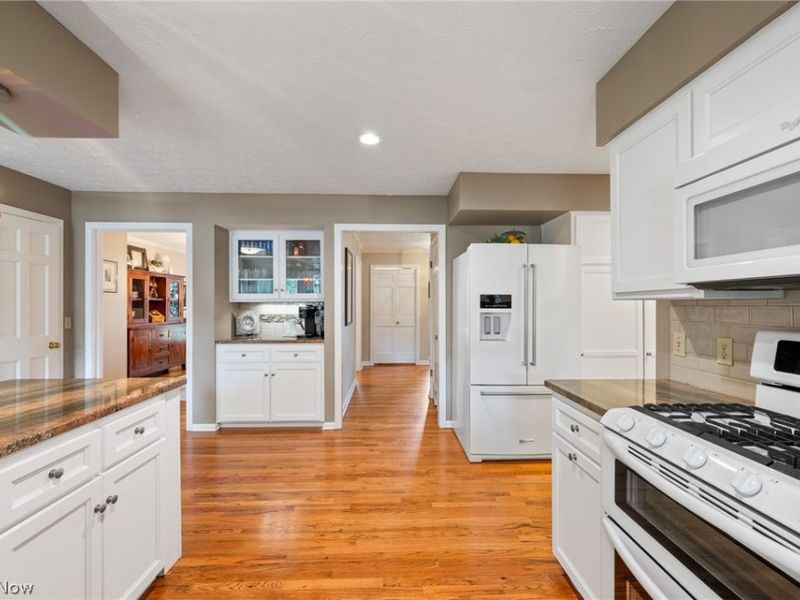 2230 Radford Street NW, North Canton, OH 44720 Photo 14