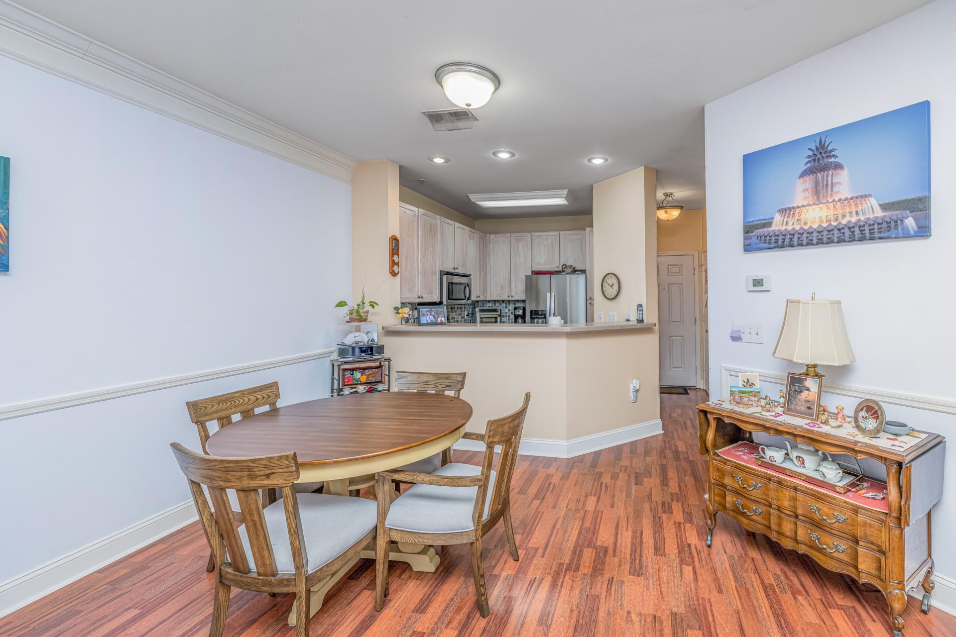 1506 Basildon Road Photo 21