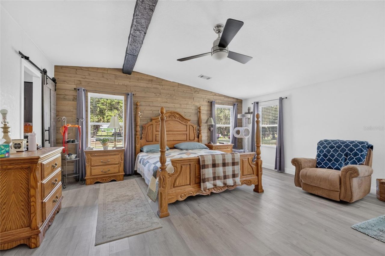 15680 SE 171st Lane, Weirsdale, FL 32195 Photo