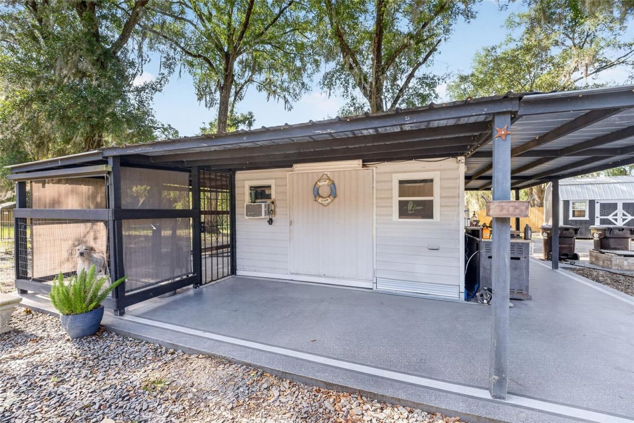 15680 SE 171st Lane, Weirsdale, FL 32195 Photo