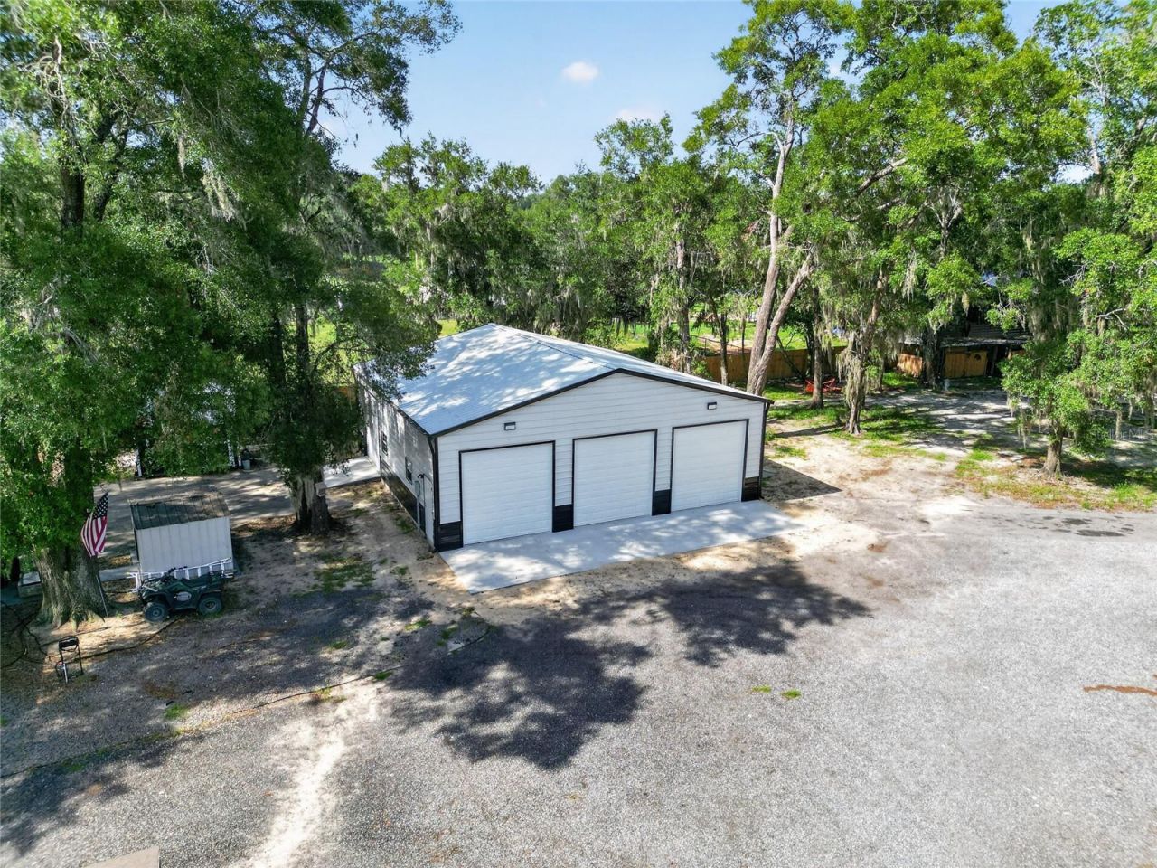 15680 SE 171st Lane, Weirsdale, FL 32195 Photo