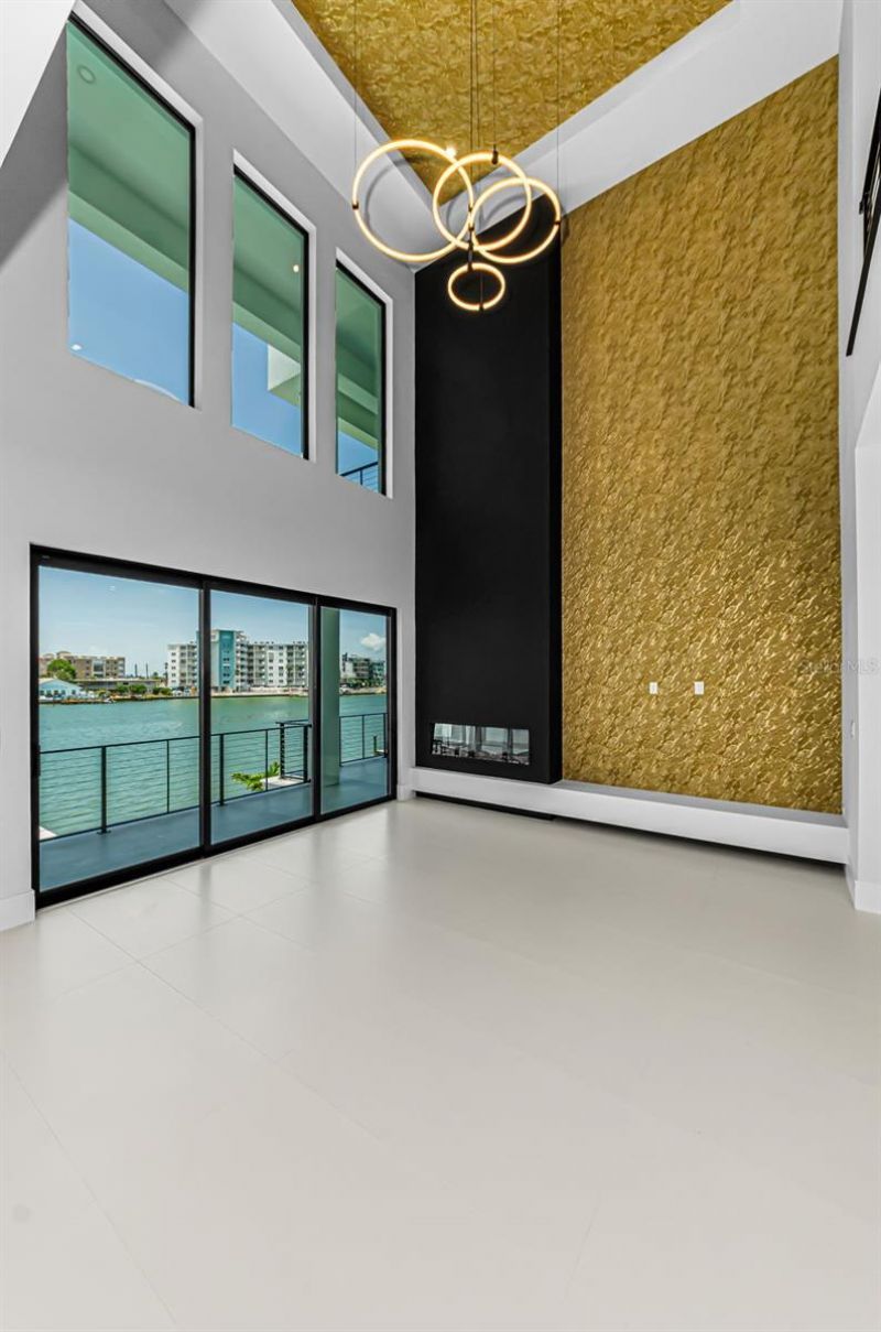 43 Dolphin Drive, Treasure Island, FL 33706 Photo