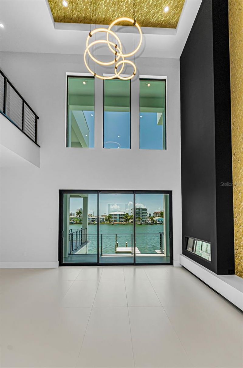 43 Dolphin Drive, Treasure Island, FL 33706 Photo