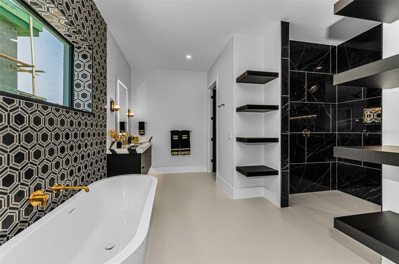 43 Dolphin Drive, Treasure Island, FL 33706 Photo