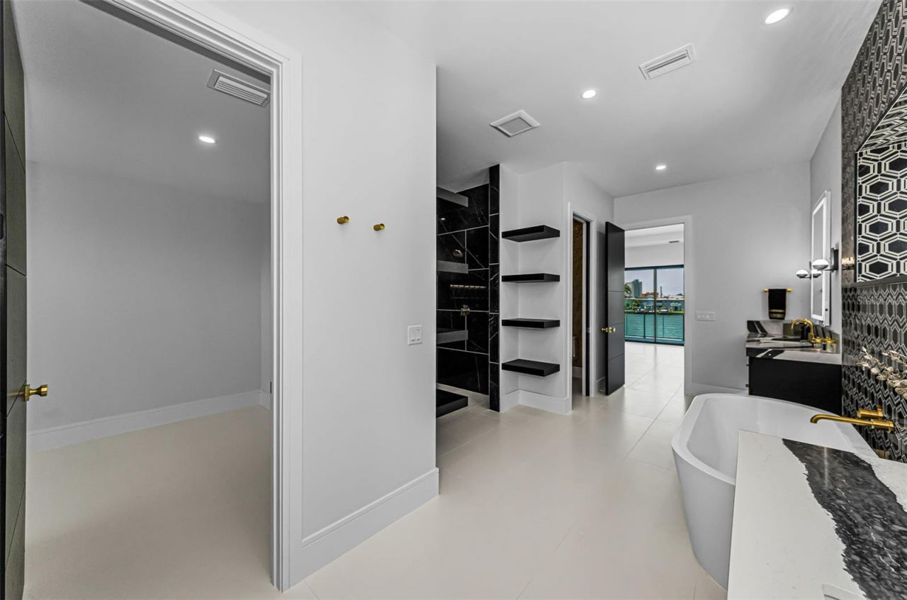 43 Dolphin Drive, Treasure Island, FL 33706 Photo