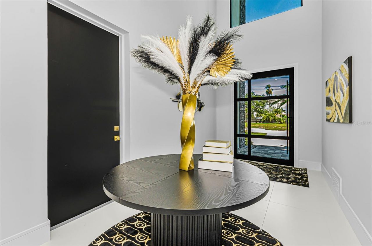 43 Dolphin Drive, Treasure Island, FL 33706 Photo