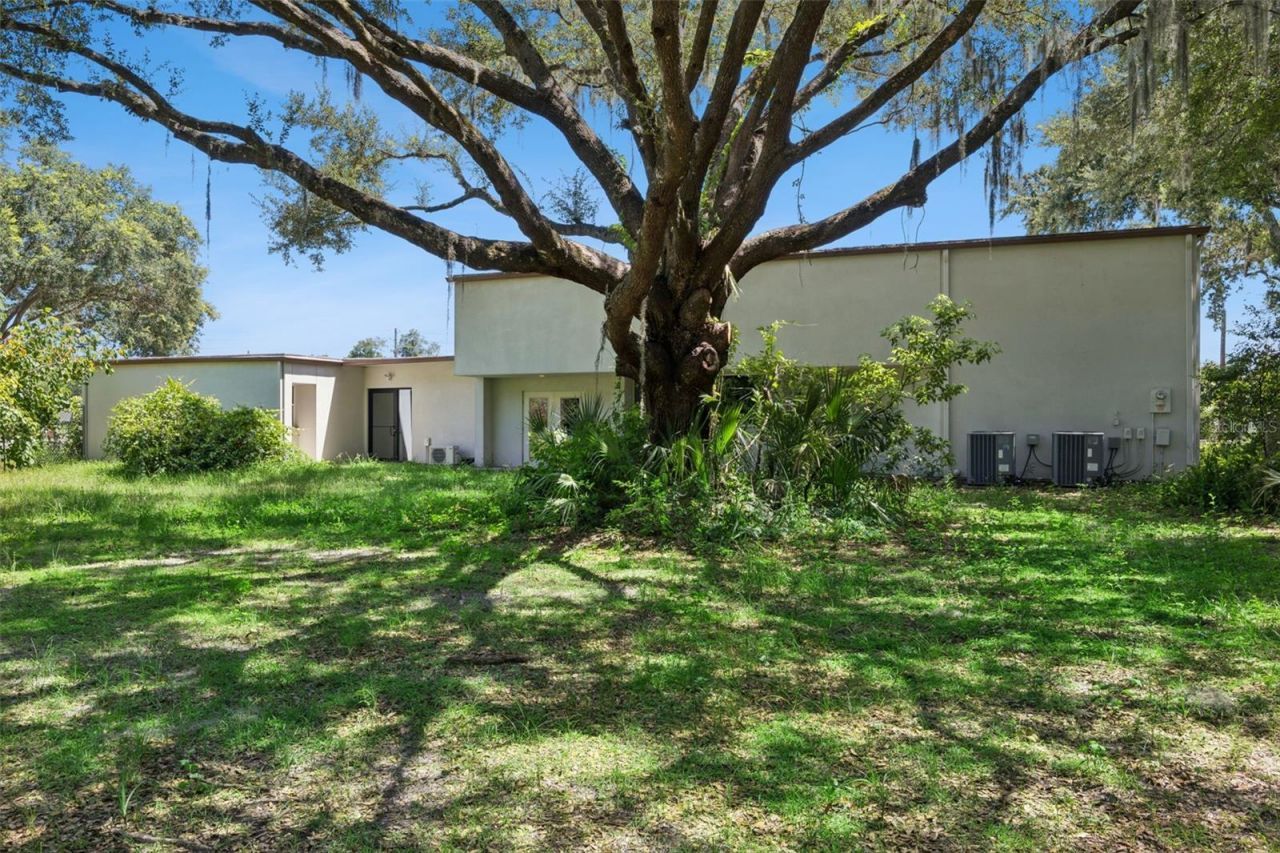 9300 University Boulevard, Orlando, FL 32817 Photo