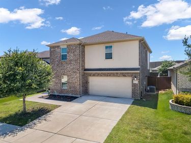 8721 Antelope Flat Lane, Fort Worth, TX 76131