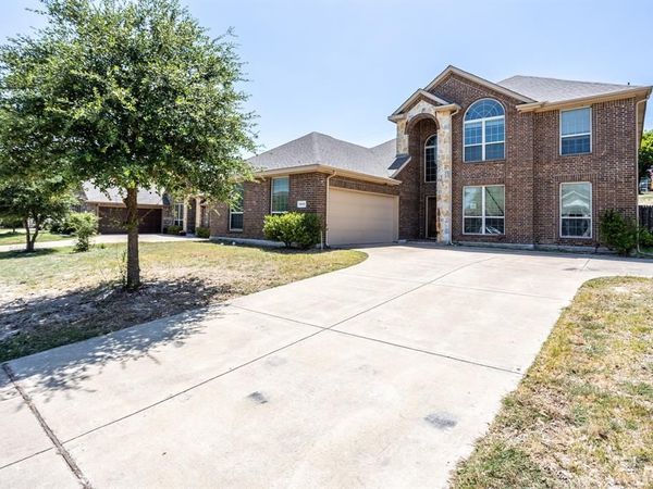 1213 Goffin Drive , DeSoto, TX 75115