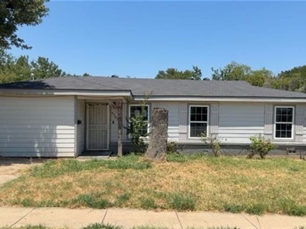 5505 Wainwright Drive , Fort Worth, TX 76112