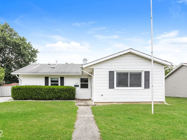 514 Wellington Boulevard , Shelbyville, IN 46176