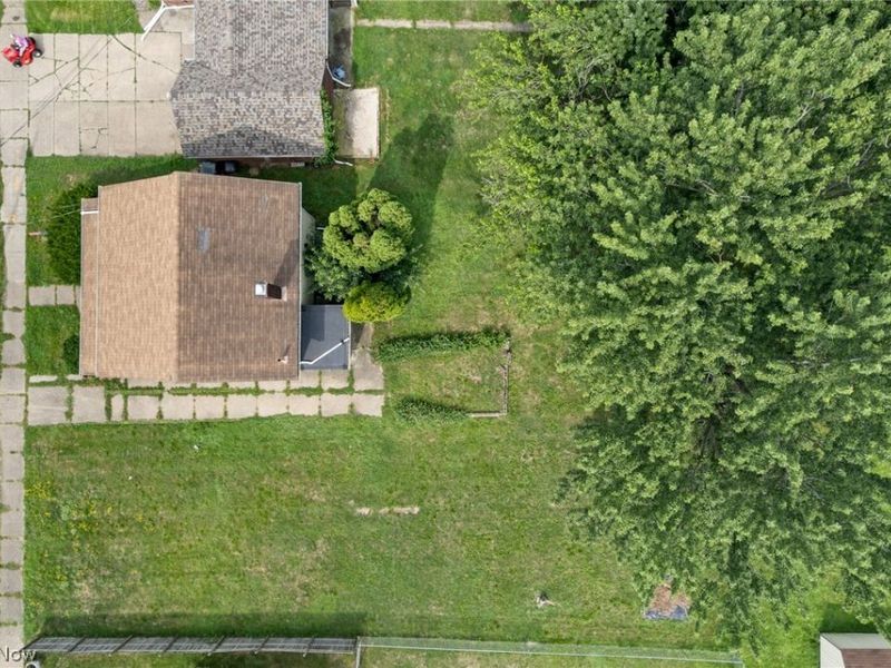 2203 5th Street NE, Canton, OH 44704 Photo 33
