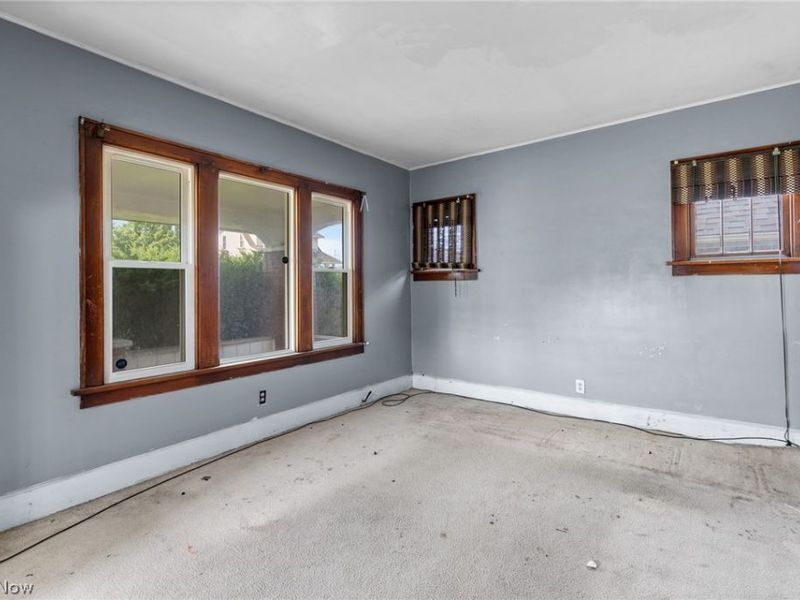 2203 5th Street NE, Canton, OH 44704 Photo 6