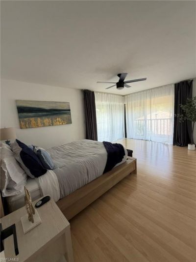 576 Retreat Dr, Unit 201, Naples, FL 34110 Photo