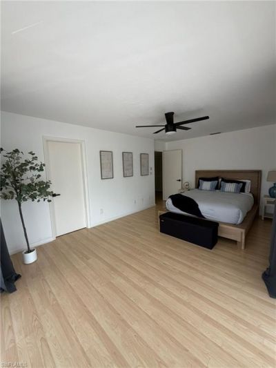 576 Retreat Dr, Unit 201, Naples, FL 34110 Photo