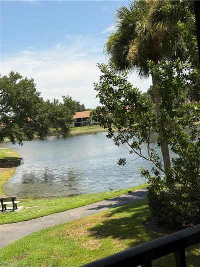 576 Retreat Dr, Unit 201, Naples, FL 34110 Photo