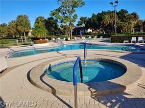 576 Retreat Dr, Unit 201, Naples, FL 34110 Photo