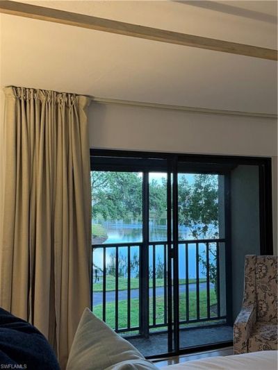 576 Retreat Dr, Unit 201, Naples, FL 34110 Photo