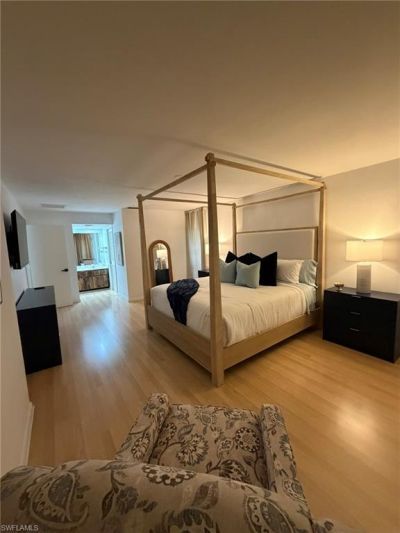 576 Retreat Dr, Unit 201, Naples, FL 34110 Photo