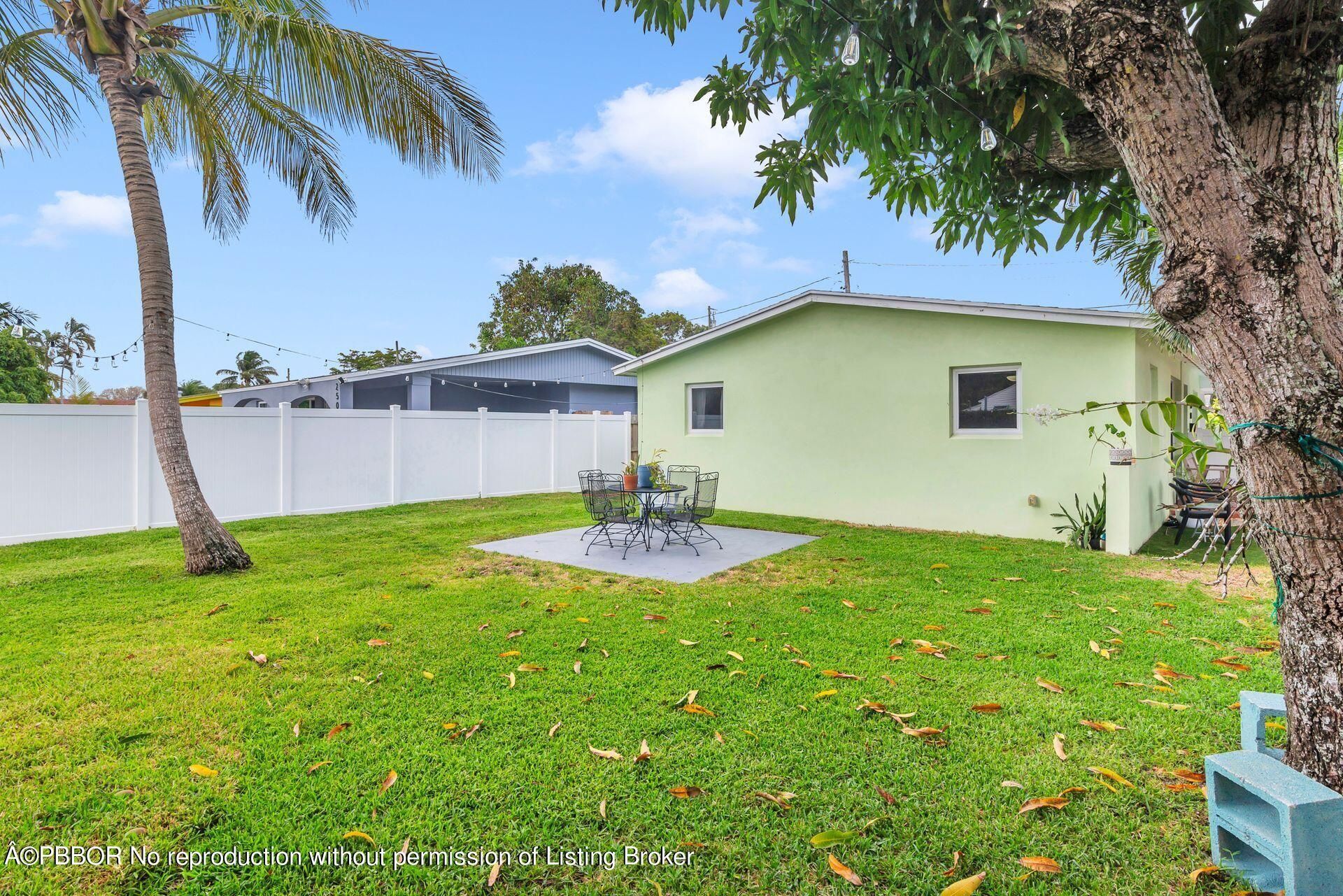 900 Sunset Road, West Palm Beach, FL 33401 Photo
