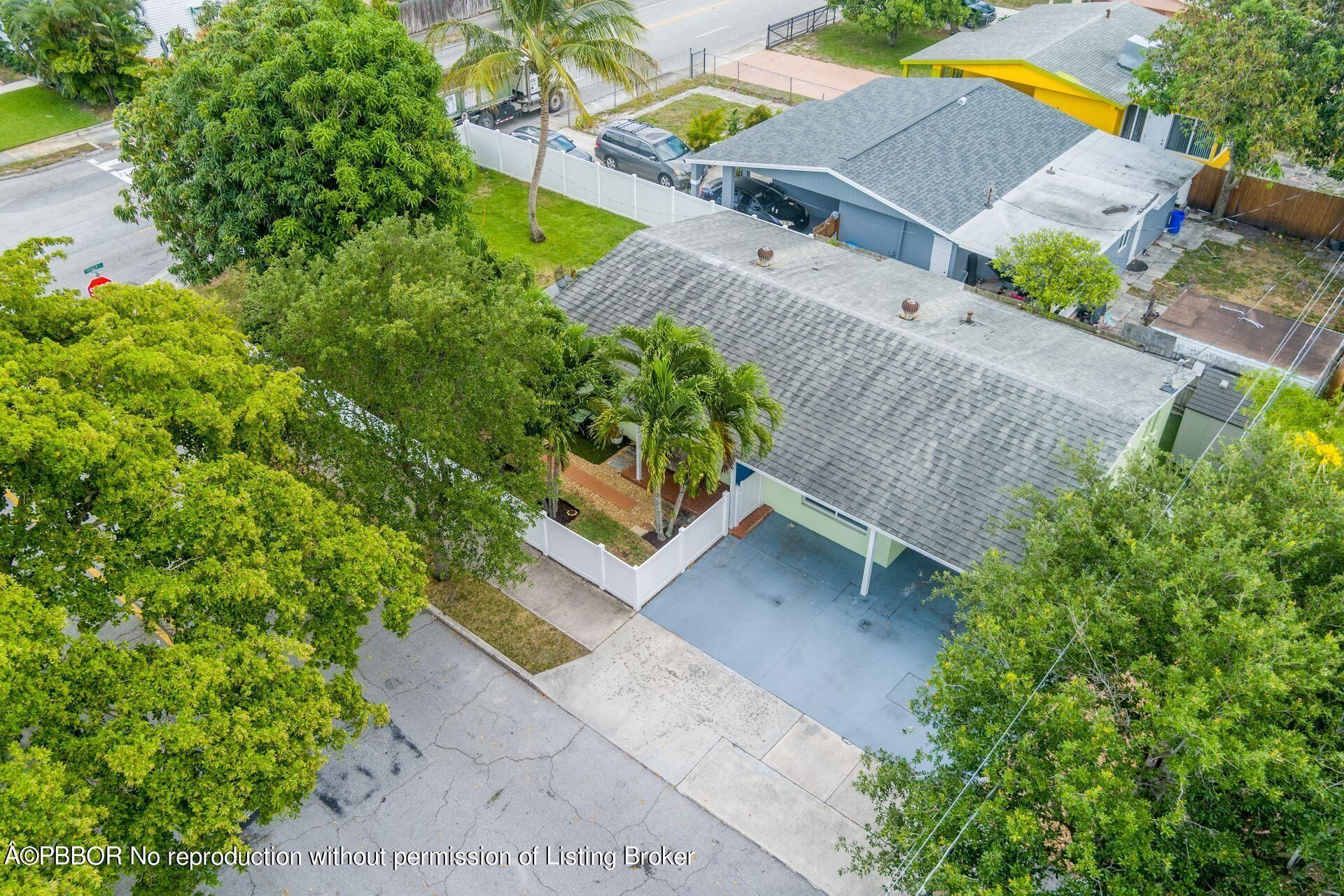 900 Sunset Road, West Palm Beach, FL 33401 Photo