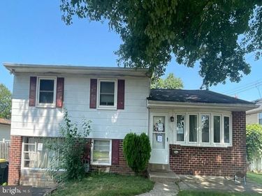 303 WILLARD ROAD, HATBORO, PA 19040