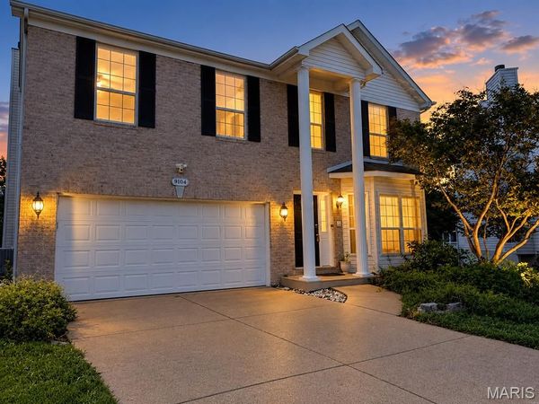 9104 Cedarberry Circle, St Louis, MO 63123