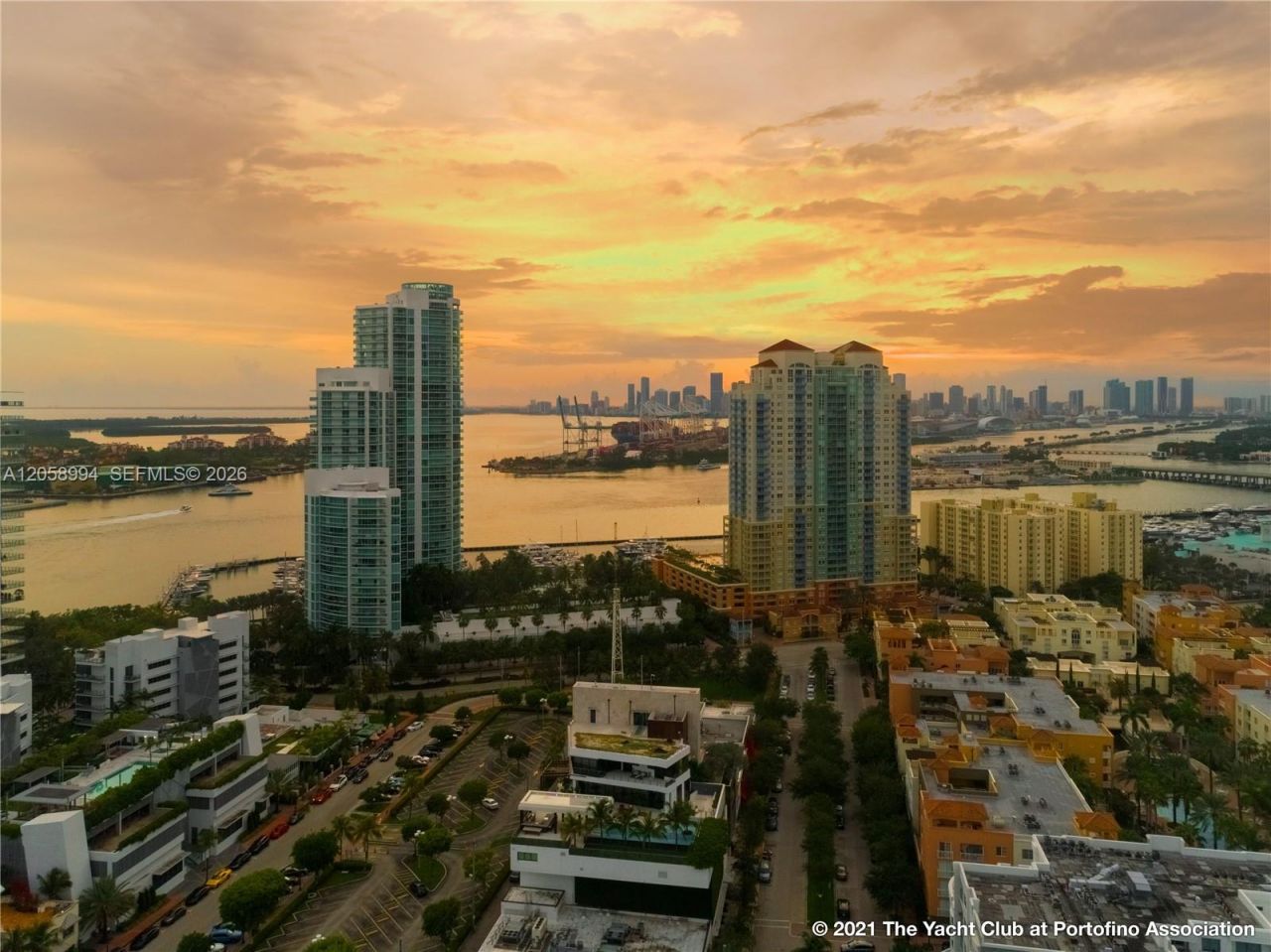 90 Alton Rd , Unit 1409, Miami Beach, FL 33139 Photo