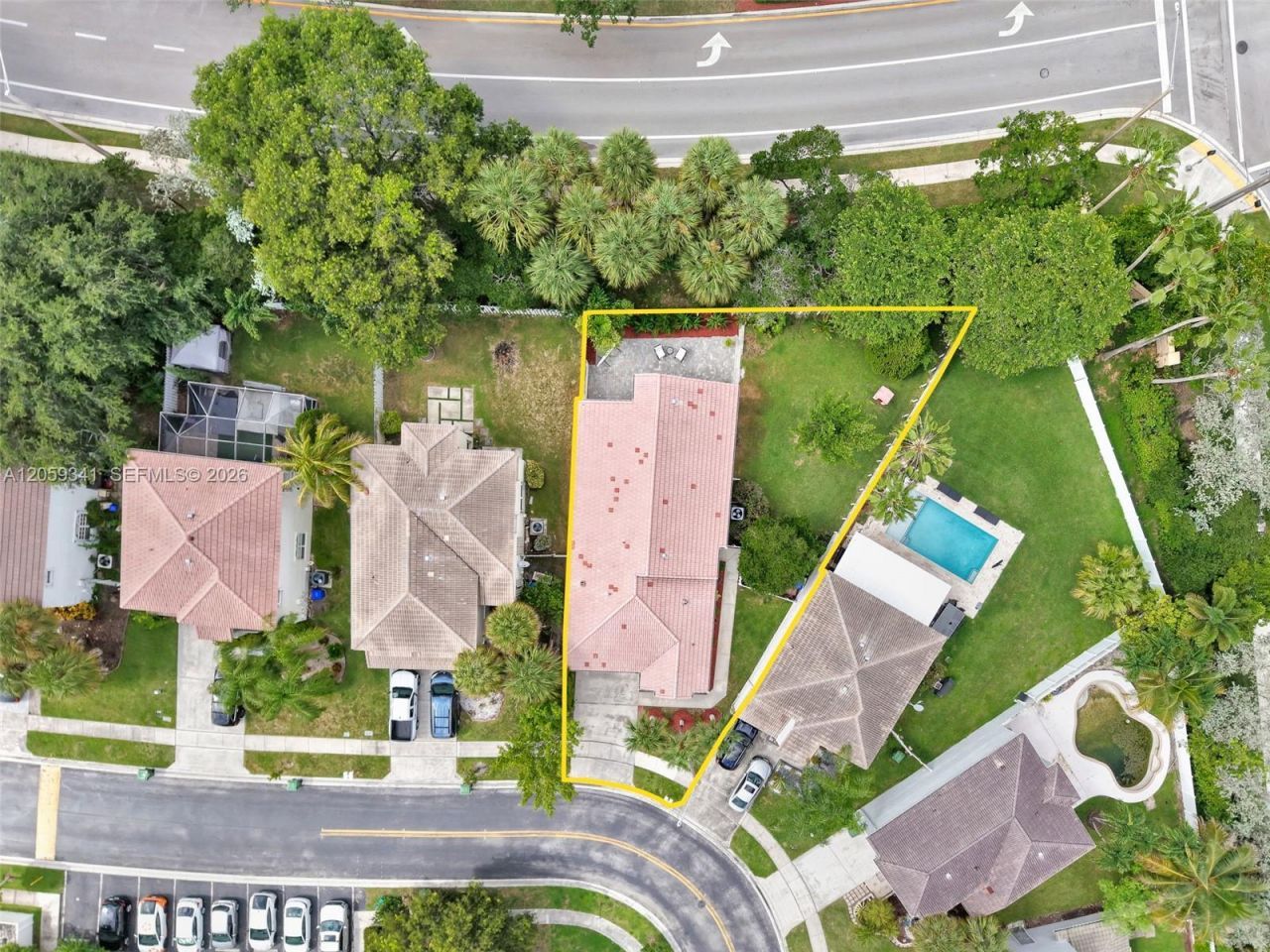 15982 NW 12th Ct, Pembroke Pines, FL 33028 Photo