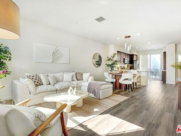 3945 Eagle Rock Boulevard, Unit 50, Los Angeles, CA 90065