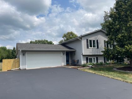 8946 72nd Street S Cottage Grove, MN 55016