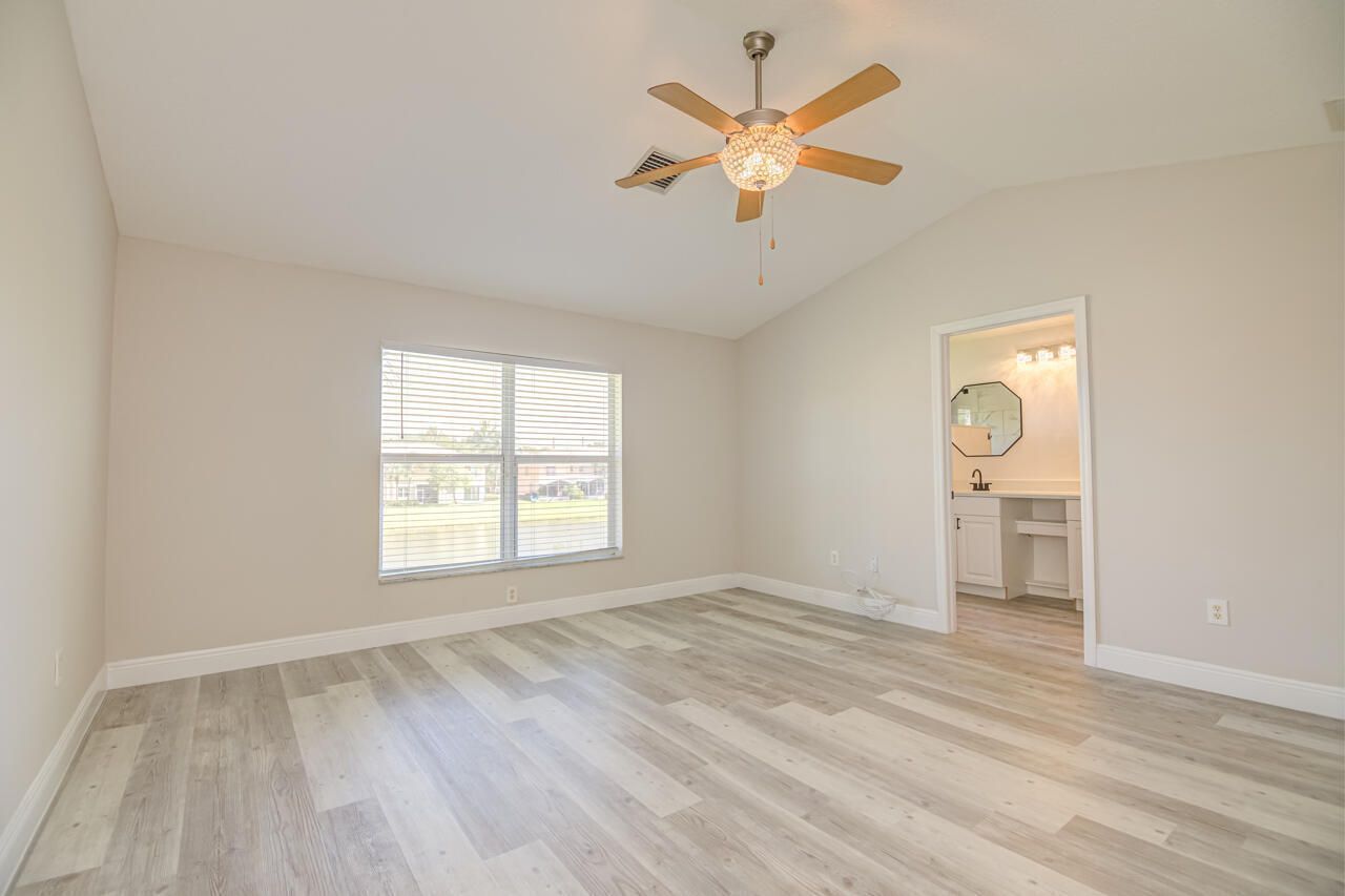 446 Rainbow Springs Terrace, Royal Palm Beach, FL 33411 Photo