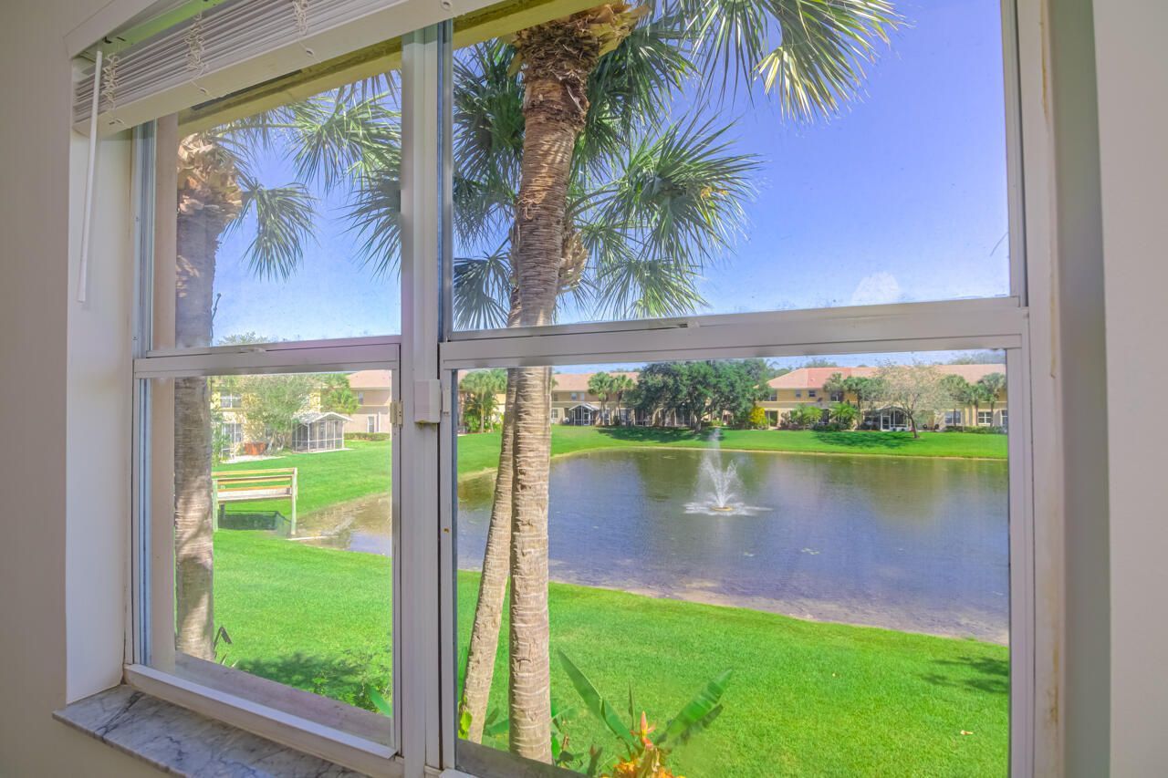 446 Rainbow Springs Terrace, Royal Palm Beach, FL 33411 Photo
