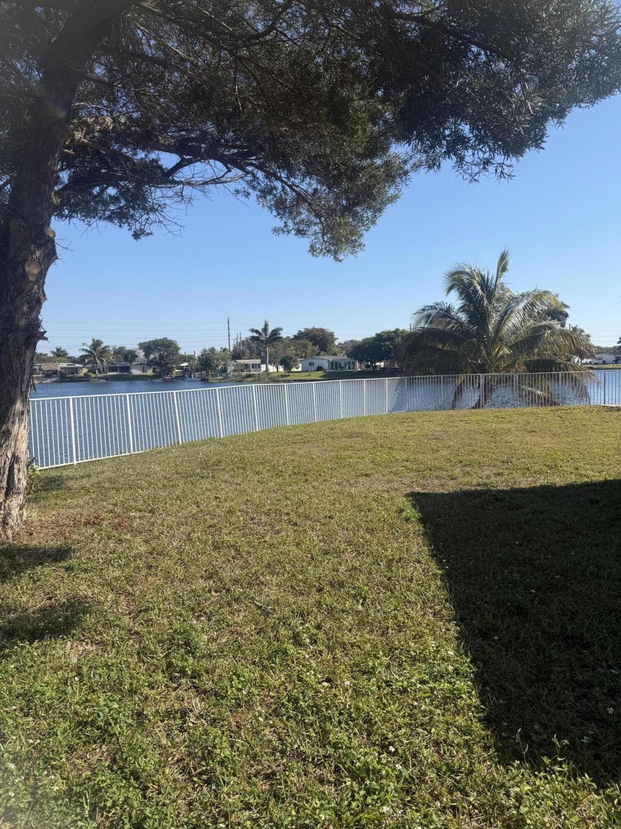 2181 NW 94th Avenue, Pembroke Pines, FL 33024 Photo