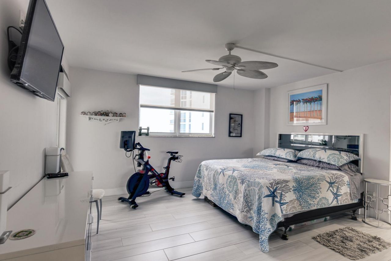 812 Briny Avenue, Unit 10C, Pompano Beach, FL 33062 Photo