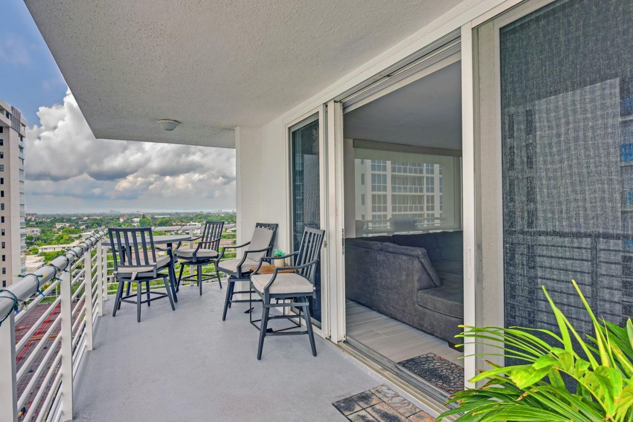 812 Briny Avenue, Unit 10C, Pompano Beach, FL 33062 Photo