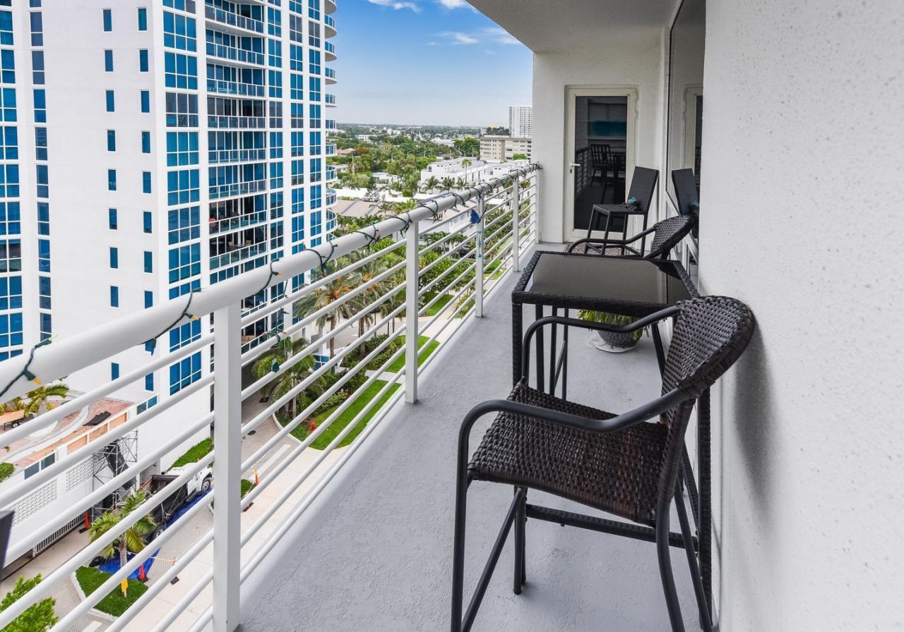 812 Briny Avenue, Unit 10C, Pompano Beach, FL 33062 Photo