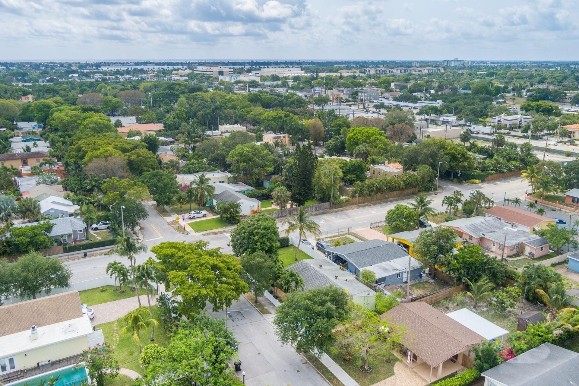 900 Sunset Road, West Palm Beach, FL 33401 Photo