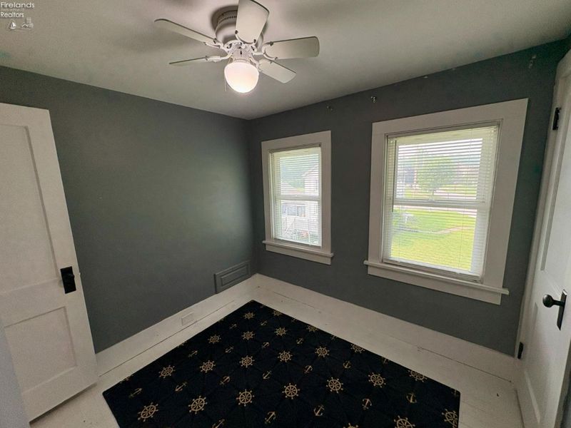 208 Lawrence Street, Bellevue, OH 44811 Photo 29