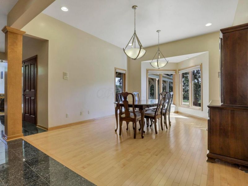 4037 Dublin Road, Columbus, OH 43221 Photo 13