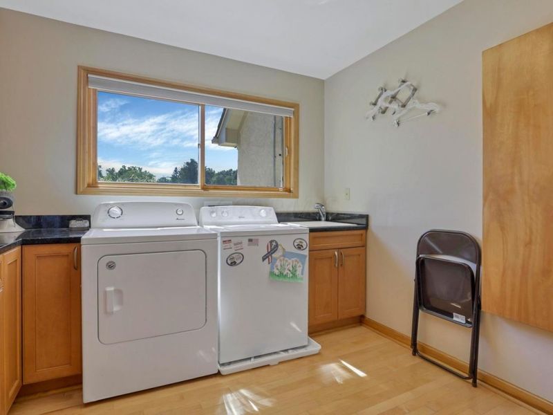 4037 Dublin Road, Columbus, OH 43221 Photo 18
