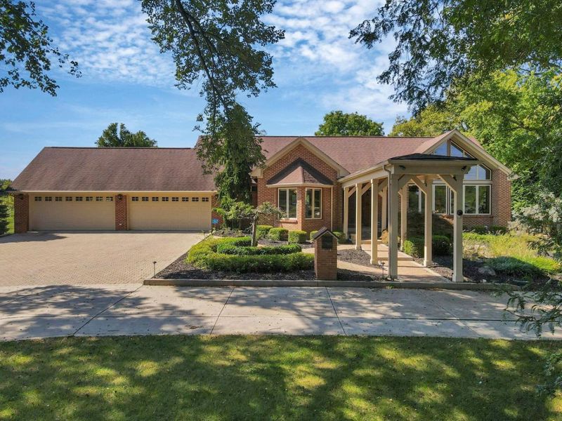 4037 Dublin Road, Columbus, OH 43221 Photo 2