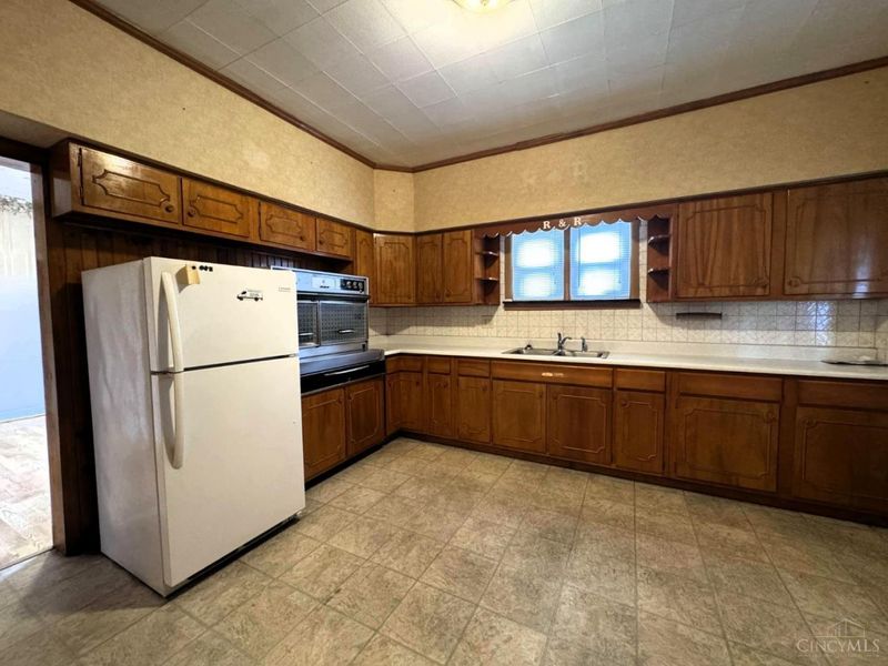 112 E 72nd Street, Cincinnati, OH 45216 Photo 7