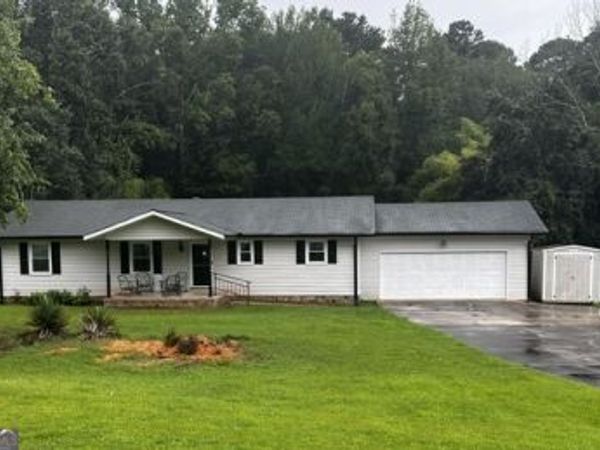 110 Drennan Drive, Fayetteville, GA 30215