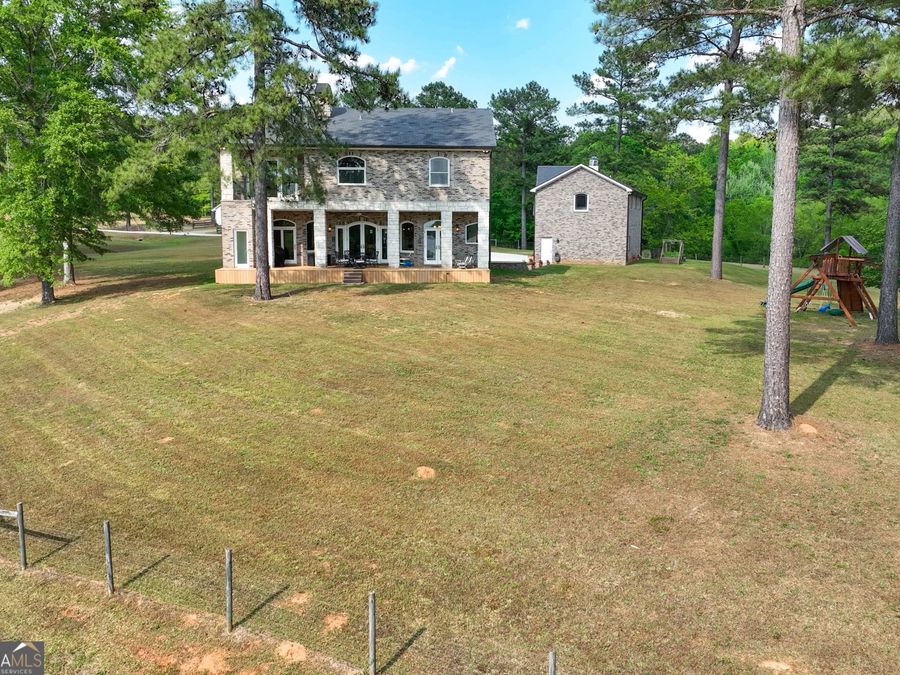 Property Image 95