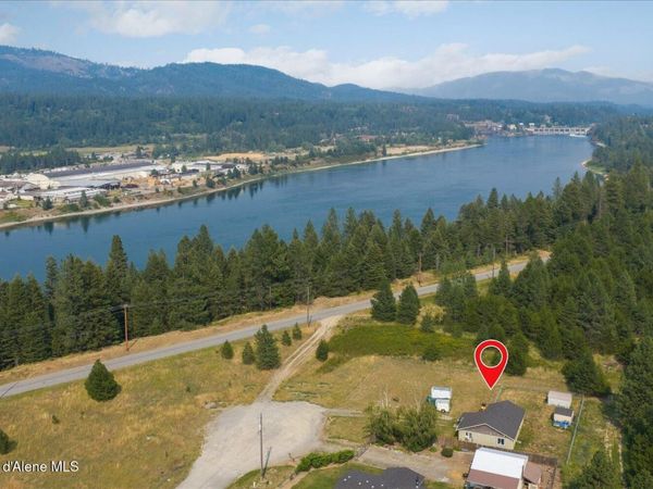 699 E Ockert ST S, Oldtown, ID 83822