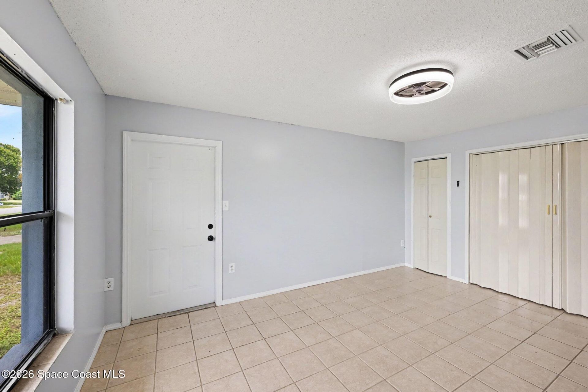 2292 Lakeview Drive , Melbourne, FL 32935 Photo