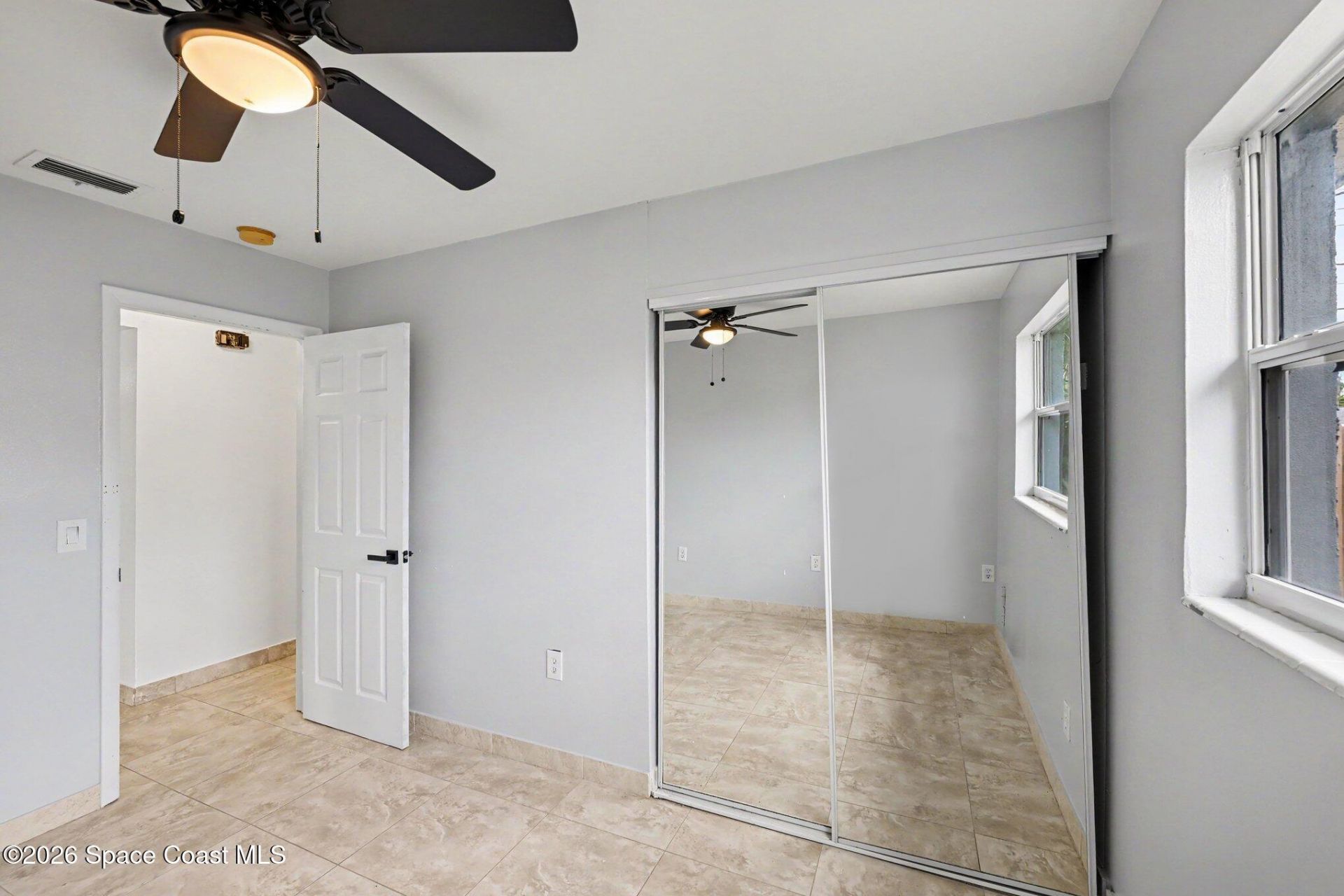 2292 Lakeview Drive , Melbourne, FL 32935 Photo