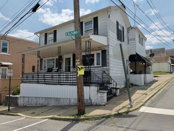 38 W Columbus Avenue , Pittston, PA 18640
