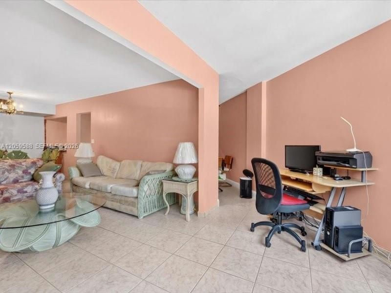 7135 Collins Ave , Unit 331, Miami Beach, FL 33141 Photo